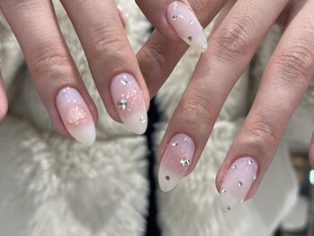 キラキラ春ネイル