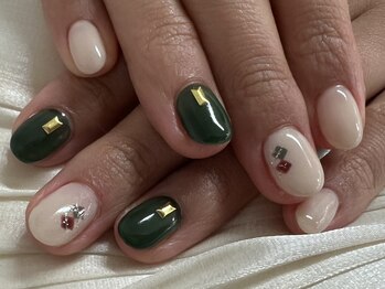 エムワイエスドットネイル(mys.nail)の写真/【中目黒/代官山にOPEN♪】シンプル上品な定額デザインを多数ご用意☆カラーチェンジもOK◎