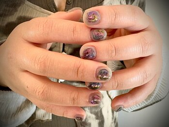 ヌル ネイル 堀江(NURU NAIL HORIE)/個性派シアー×ミラーニュアンス