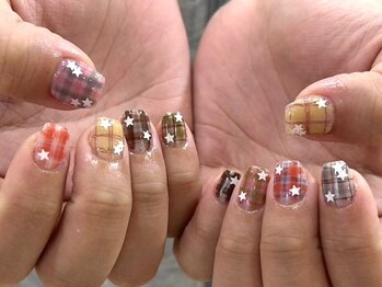 ネイルメゾン 天神店(NAIL MAISON)の写真/秋のトレンドを豊富に！人気の韓国系も選べるオータムコースはカラー変更も自由自在に叶います♪