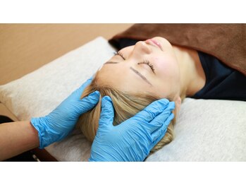 立川カイロプラクティックの写真/寝落ち続出のヘッドスパ体験☆首肩の歪みから整え、頭の重みの根本を全身から解消します！