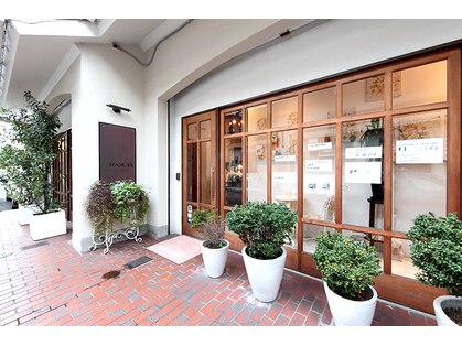 エイジレススパ ハクタ 西宮店の写真