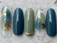 フリークネイル(FREAK Nail)/オリーブグリーン塗りかけ ¥7000