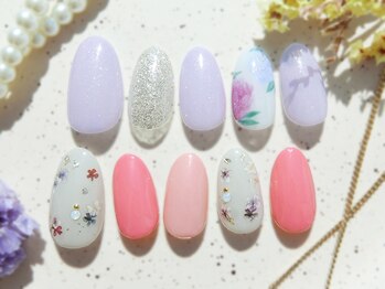 プラスネイル 自由が丘店(PLUS NAIL)の写真/短い爪でもおしゃれにキマる上品デザイン★新デザインはフォトギャラリーをチェック！【自由が丘店】