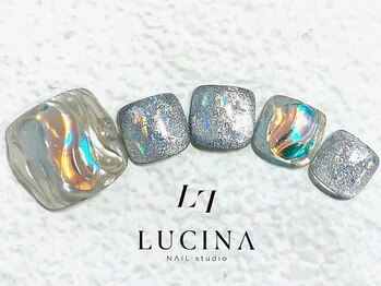 ネイルスタジオ ルキナ(LUCINA)の写真/夏フットはぷっくりオーロラネイルやマグネットブロッキングネイル等トレンドを取り入れて華やかに♪