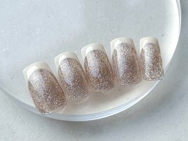 フラッシュ×フレンチネイル