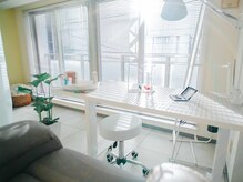 ハローゼア(HELLO THERE!)/【ネイルブース】