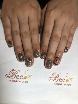 ビー 久留米(Bee)/