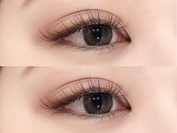 シィンクアイ 十日市店(THINK EYE)/次世代ライトボリュームラッシュ