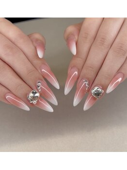 長さ出し10本のロングネイル