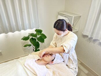 soeteの写真/きめ細かい艶やかな肌へ♪肌状態に合せた美容液やパックをご用意◎3ステップのクレンジングで汚れを落とす!