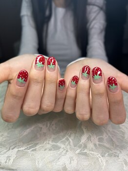 いちごネイル