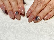 ネイルサロン イントゥ(into_)/グレージュワンカラー　ビジュー