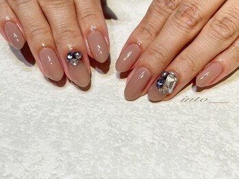 ネイルサロン イントゥ(into_)/グレージュワンカラー ビジュー