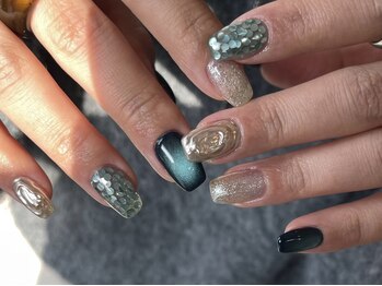 エルネイル(elle nail)の写真/【津山ネイルなら当店へ】洗練されたお洒落なデザインが大人気♪大人ネイル/アートネイル/トレンドネイル◎
