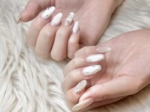 大人かわいいシンプルネイル～上品なアートが得意です♪