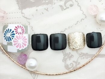 シェリー(Cherie)/お正月ネイル(フット)