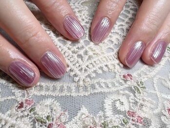 キアナ(Kiana)/うるぷるマグバカラネイル