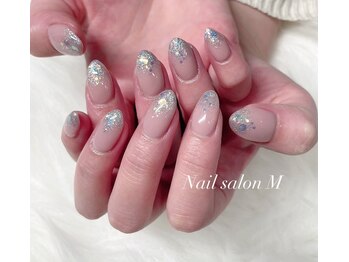 ネイルサロン M/持ち込みデザイン　8640円