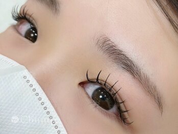 チャンプ 花園店(Champ)の写真/流行りの束感まつ毛お任せください♪束感コーティングのお仕上げ方法もお伝え!まつエクの悩みはこれで解決!