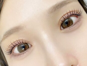 ルーメ 銀座(Lume)の写真/大人女子の魅力を引き出す！持ちが良いと話題のダメージレス施術で、目の形に合わせた上品EYEに♪