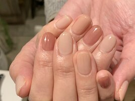 ヌーディーカラー。