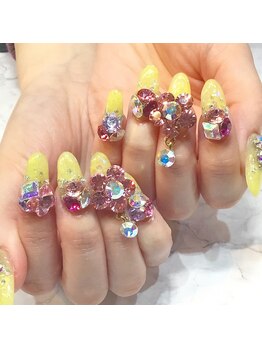 ネイルサロン ウィズ(Nail Salon Wiz)/春夏秋冬 ネイル キラキラ