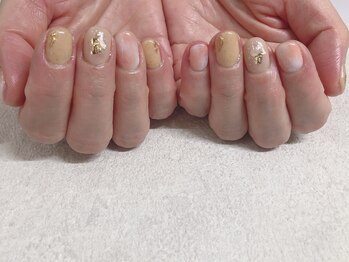 ペルシャ(Persian)/ニュアンスネイル【若葉/坂戸】