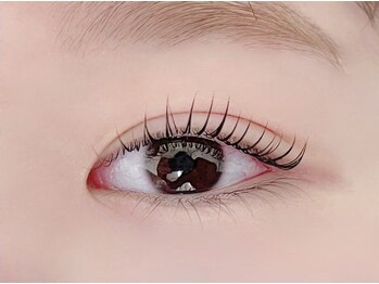 ムートン(mouton)/くるんとまつげパーマ