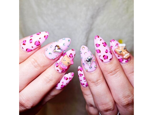 NAILS BY AIKO【ネイルズ バイ アイコ】