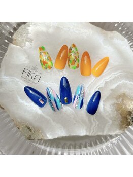 フィーカ(FIKA)/ビビット夏ネイル♪
