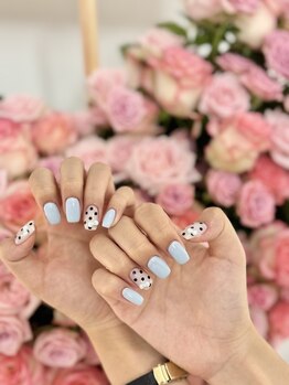 ベルレ(Bellere)/ワンカラー×ドットネイル¥7500