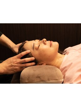 ヘッドスパで癒されたい