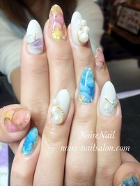 ★Noire人気のクラックネイル★