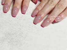 ネイルサロン イントゥ(into_)/ピンク　細フレンチ　シンプル