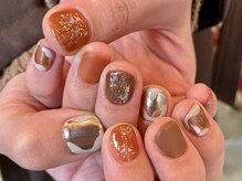 カーティシーネイルズ(curtisii NAILS)/