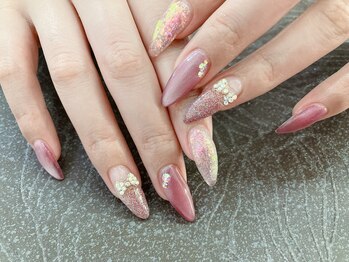 ウインド トータルビューティーサロン(WIND Total Beauty Salon)/ピンク大好きキュートネイル