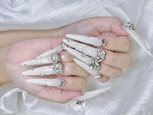 リャー(LYA)