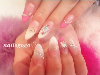 秋キラキラネイル 東京 渋谷 Pg ネイルサロン ネイルズゴーゴー 渋谷店 Nailsgogo のフォトギャラリー ホットペッパービューティー