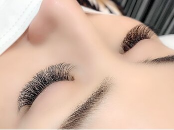 アンドミラ(&.MILA)/ボリュームラッシュ500本