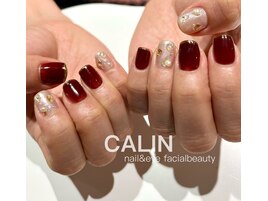 ボルドー×ニュアンスビジュー