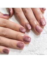 ラウ(Lau)/マグネットネイル¥６６００