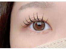 流行りのパッチリ束感エクステ！