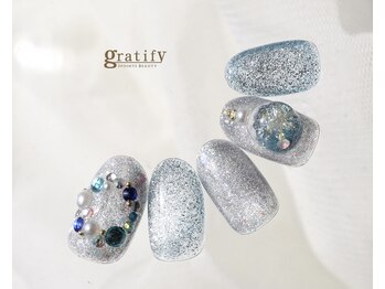 キラキラ★スノードームネイル