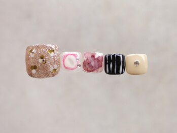 ディーネイル アイラッシュ オカザキ(DEE nail×eyelash okazaki)/フット90分アートフリー