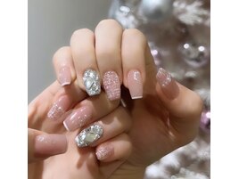 韓国ネイル　¥8000