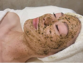 ソアラオーガニック(soara organic)/植物幹細胞ハーブピーリング