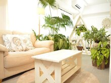 ニキビケア研究所 吉祥寺店/男女共に通いやすい広々空間