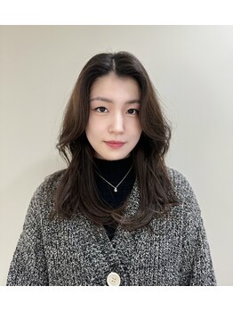 ユイル(YU1L)/韓国メイクアップ+ヘアセット