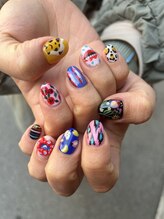 アトリエループ(atelier Loop by shiho)/shiho手描きカラフルネイル